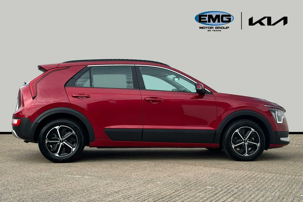 Kia Niro 1.6 Gdi 11.1Kwh 2 Suv Plug In Hybrid Dc Red #3