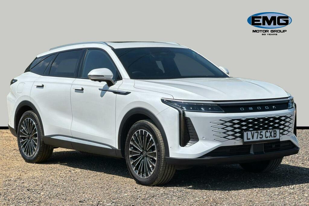 Omoda 9 1.5T Shs 34.46Kwh Noble Suv Plug In Hyb White