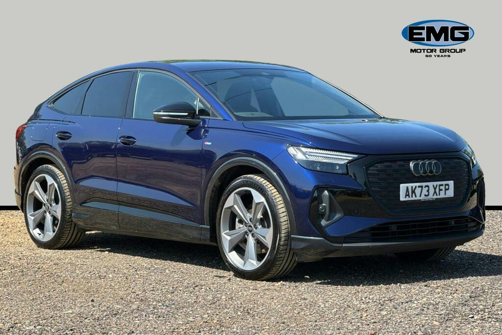 Audi Q4 E Tron 40 Black Edition Sportback 82Kwh Blue
