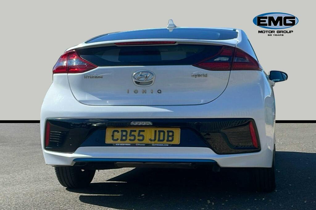 Hyundai Ioniq 1.6 H Gdi Gpf Premium Se Hatchback Hybr White #5