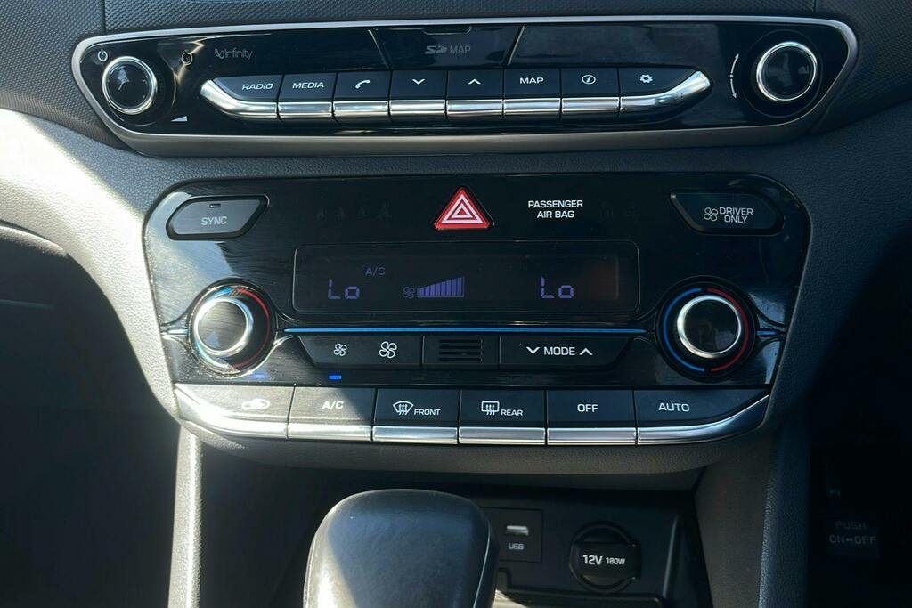 Hyundai Ioniq 1.6 Premium 140 Bhp Grey #15
