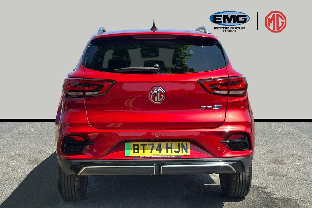 MG ZS 72.6Kwh Trophy Connect Long Range Suv Red #5