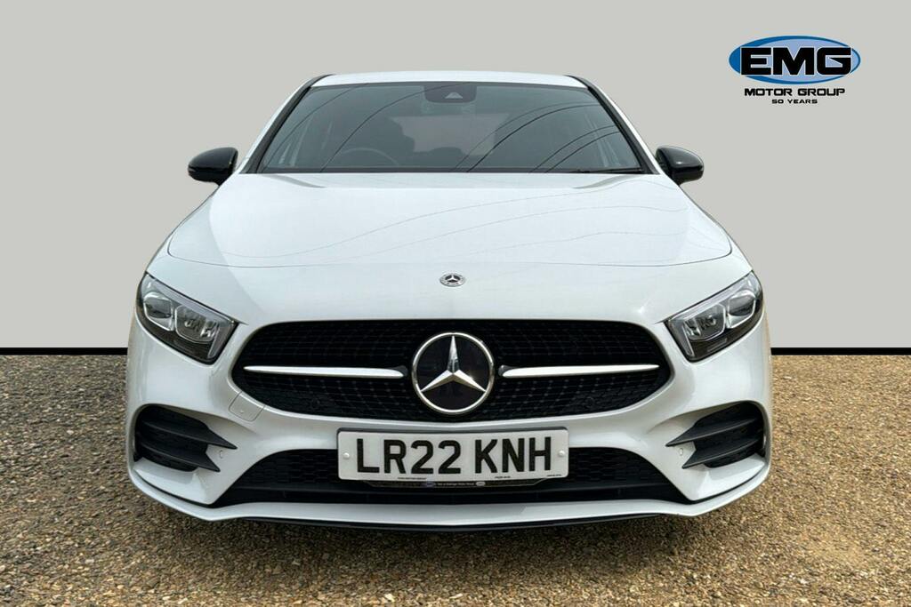 Mercedes-Benz A Class 1.3 A180 Amg Line Edition Executive Hatchback White #2