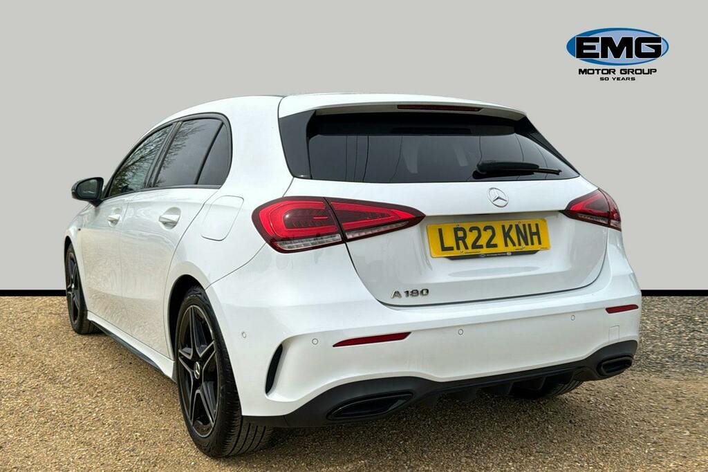 Mercedes-Benz A Class 1.3 A180 Amg Line Edition Executive Hatchback White #4