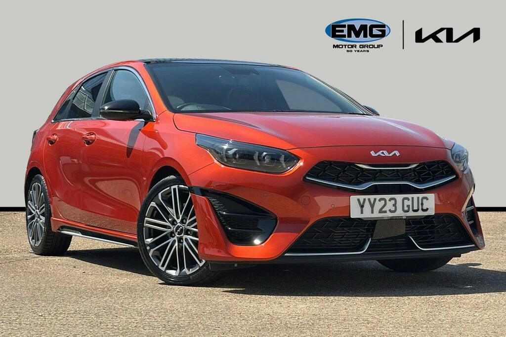 Kia Ceed 1.5 T Gdi Gt Line S Hatchback Dct Ss Orange