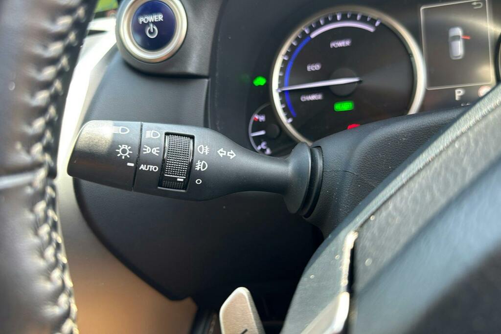 Lexus NX 300H Black #34