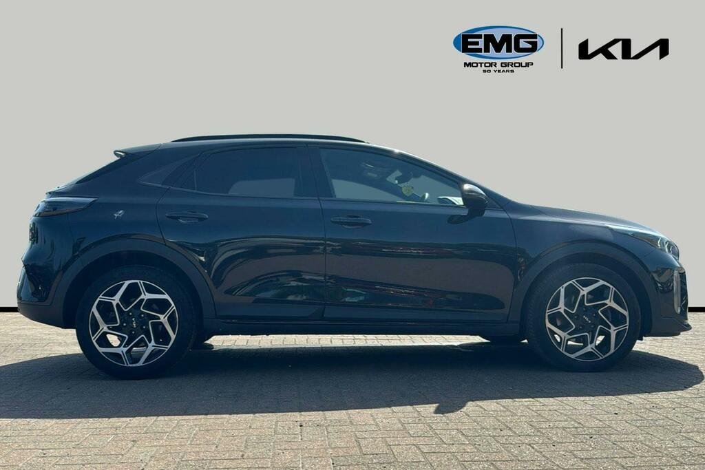 Kia Xceed 1.5 T Gdi Gt Line Suv Dct Ss NX25RZH Black #3