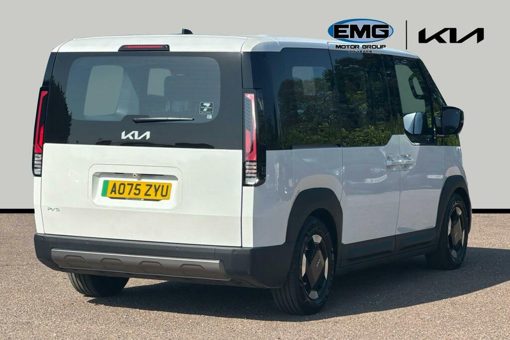 Kia PV5 Long Range 71.2Kwh Plus Passenger Mpv AO75ZYU White #6