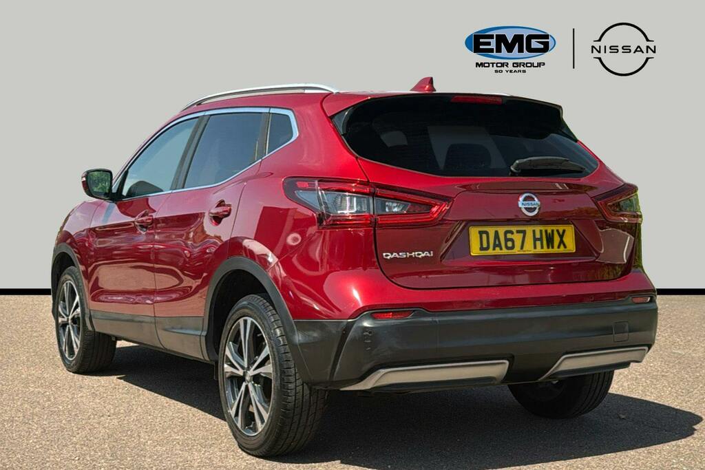 Nissan Qashqai 1.5 Dci N Connecta Suv Ss DA67HWX Red #4