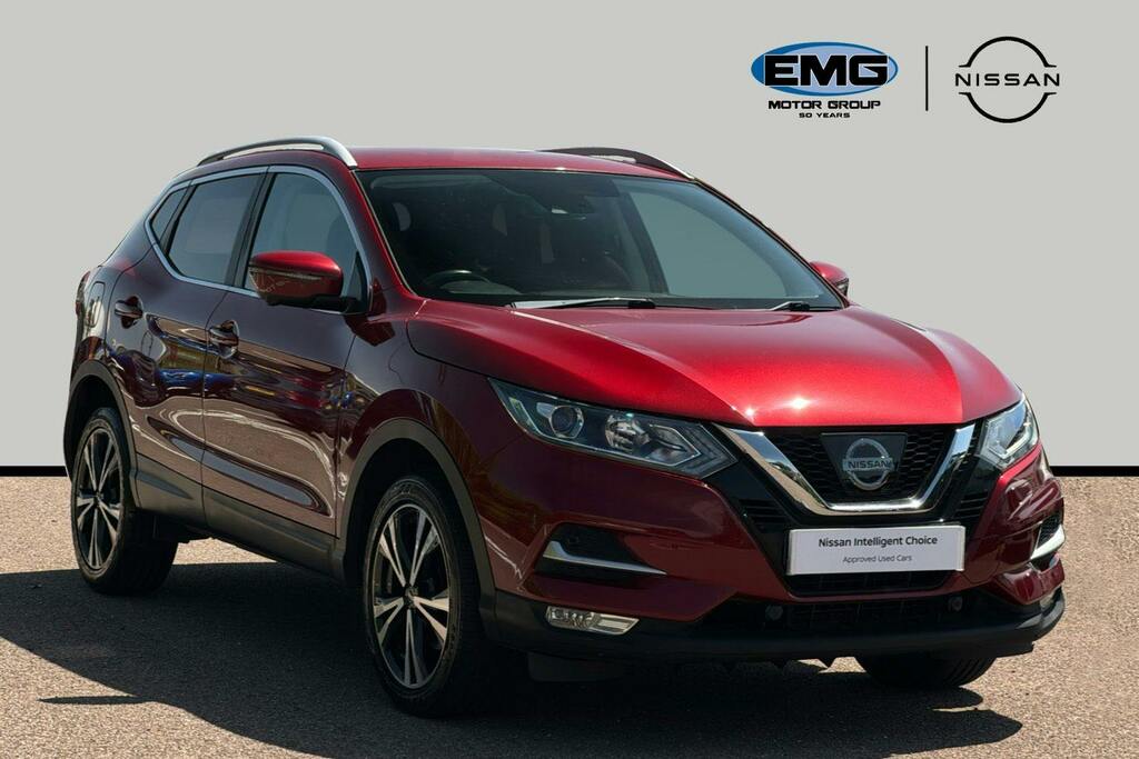 Nissan Qashqai 1.5 Dci N Connecta Suv Ss DA67HWX Red