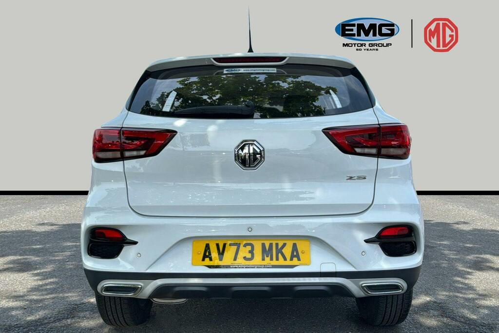 MG ZS 1.5 Vti Tech Excite Suv Ss AV73MKA White #5