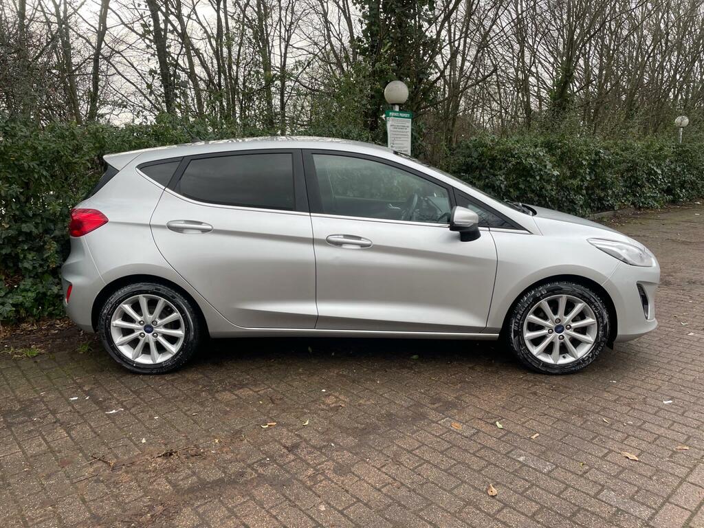 Ford Fiesta 1.0T Ecoboost Titanium Euro 6 Ss LG67YSF Silver #2