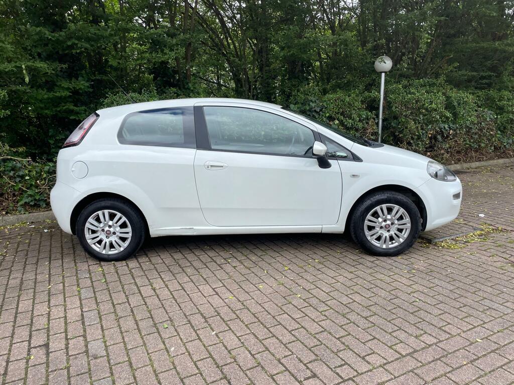 Fiat Punto 1.2 Easy Euro 5 White #2