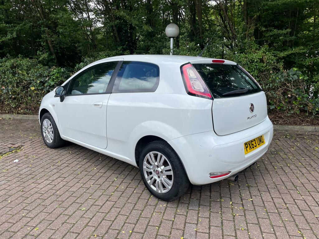 Fiat Punto Hatchback White #7