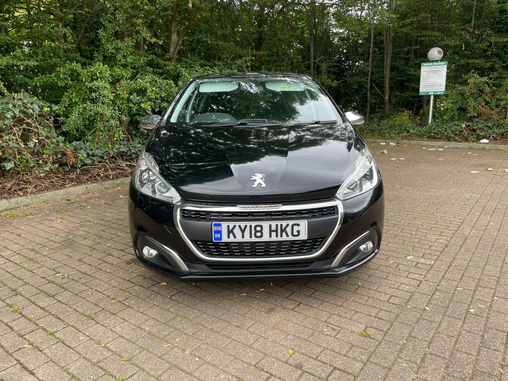 Peugeot 208 1.2 Puretech Allure Euro 6 Ss KY18HKG Black #6