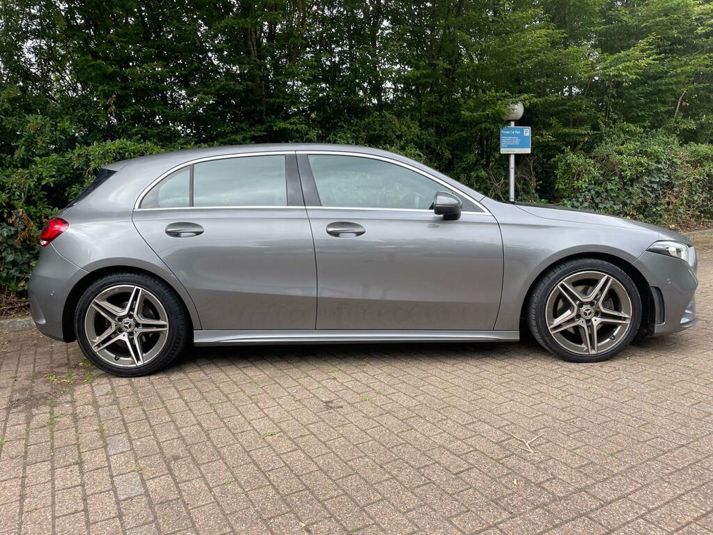 Mercedes-Benz A Class 1.5 A180d Amg Line Executive 7G-dct Euro 6 Ss VE68OWJ Grey #2