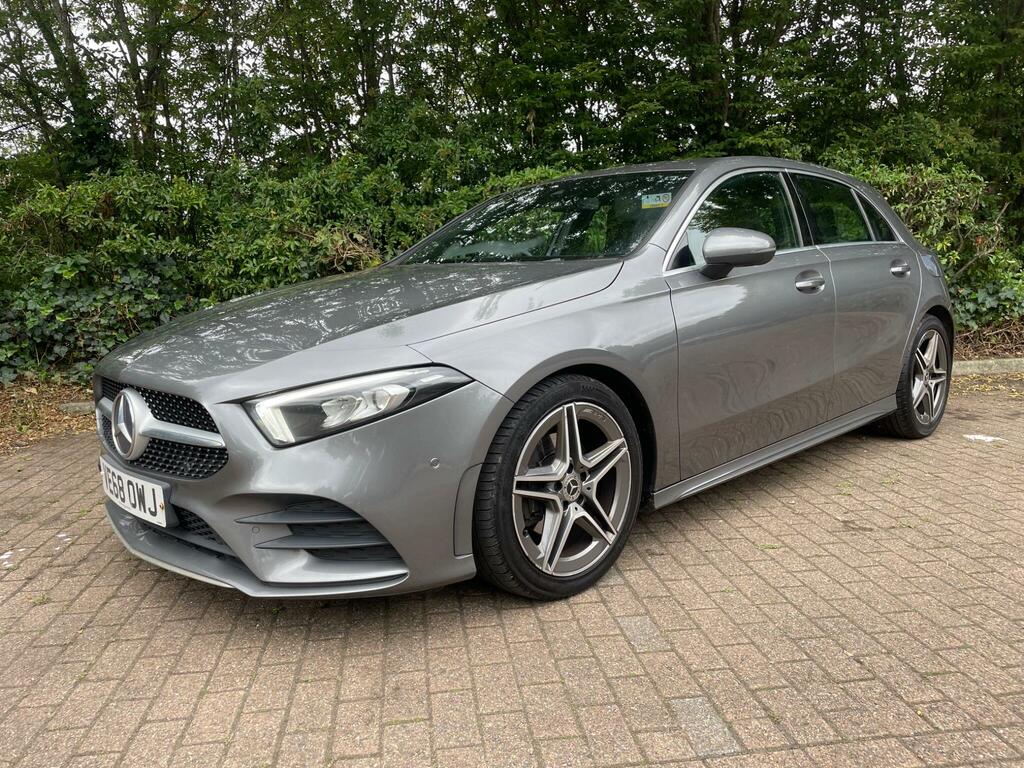 Mercedes-Benz A Class 1.5 A180d Amg Line Executive 7G-dct Euro 6 Ss VE68OWJ Grey #4