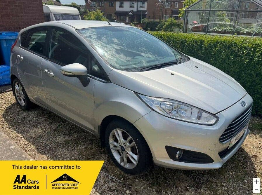 Ford Fiesta 1.25 Zetec Hatchback Euro 5 82 