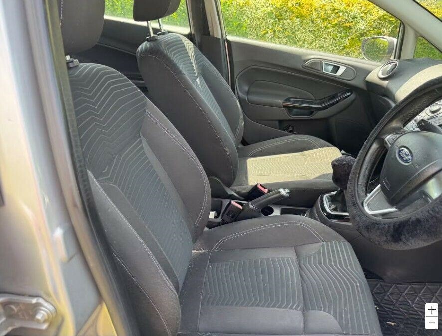 Ford Fiesta 1.25 Zetec Hatchback Euro 5 82 CX64UTV  #5