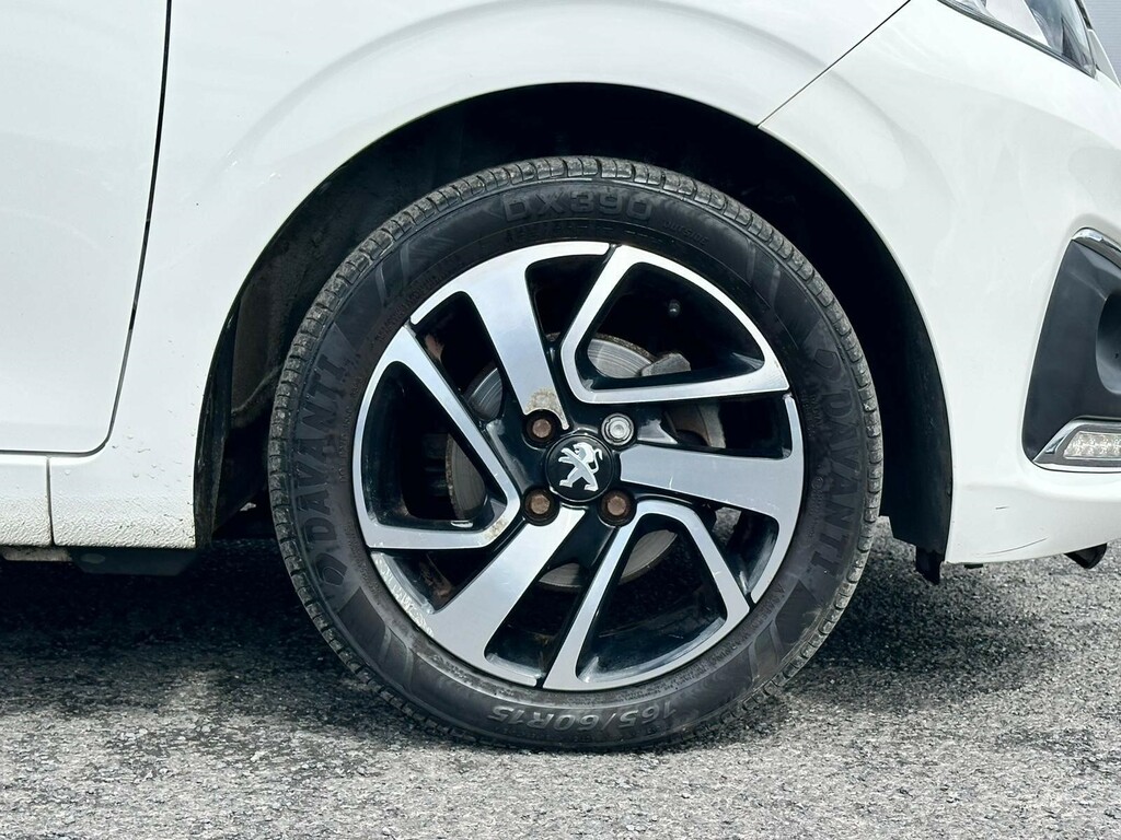 Peugeot 108 108 Active Black #17