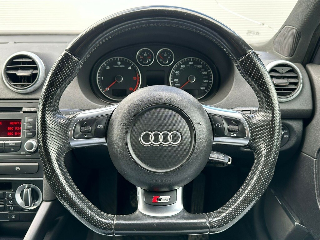 Audi A3 Cabriolet 1.6 Tdi S Line Euro 5 Ss Grey #35