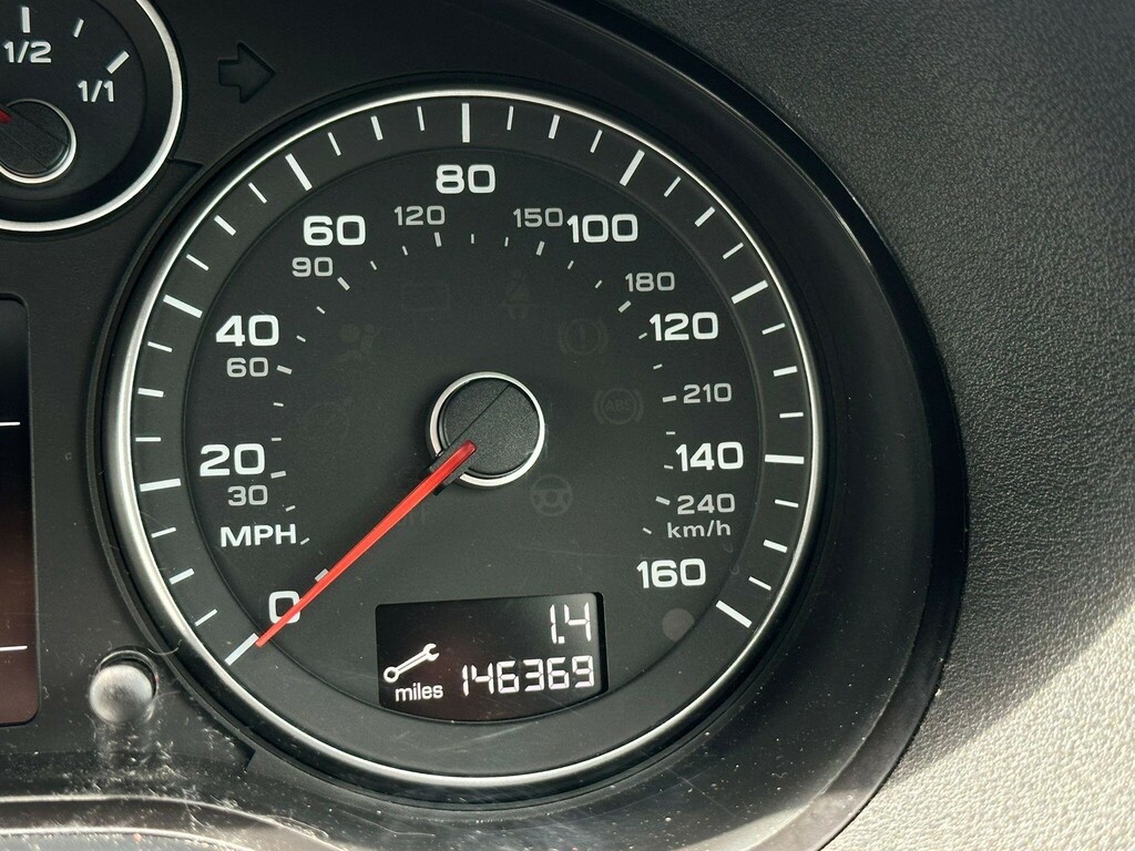 Audi A3 Cabriolet 1.6 Tdi S Line Euro 5 Ss Grey #36