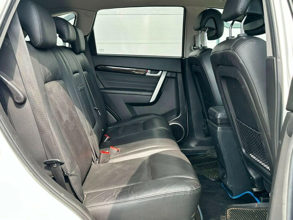 Chevrolet Captiva 2.2 Vcdi Ltz Suv Black #24