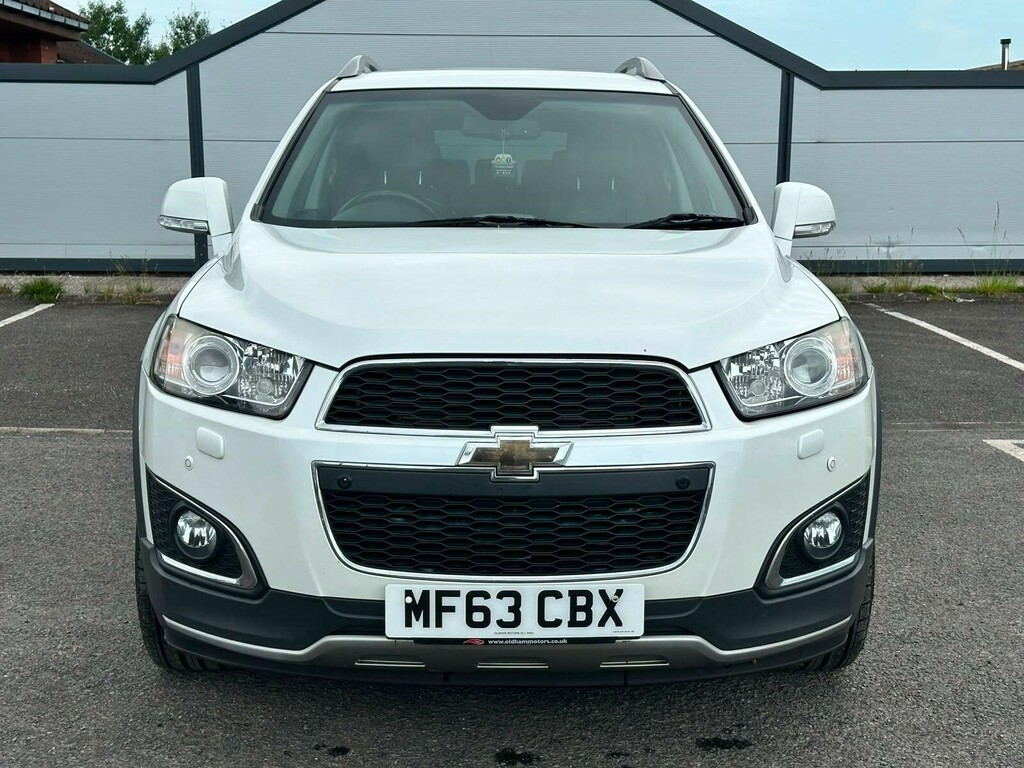 Chevrolet Captiva 2.2 Vcdi Ltz 4Wd Euro 5 Ss 7 Seats White #2