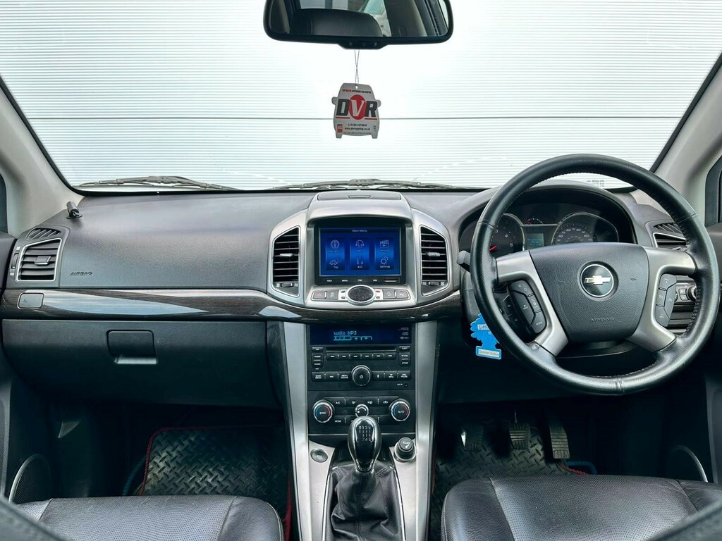 Chevrolet Captiva 2.2 Vcdi Ltz Suv Black #36