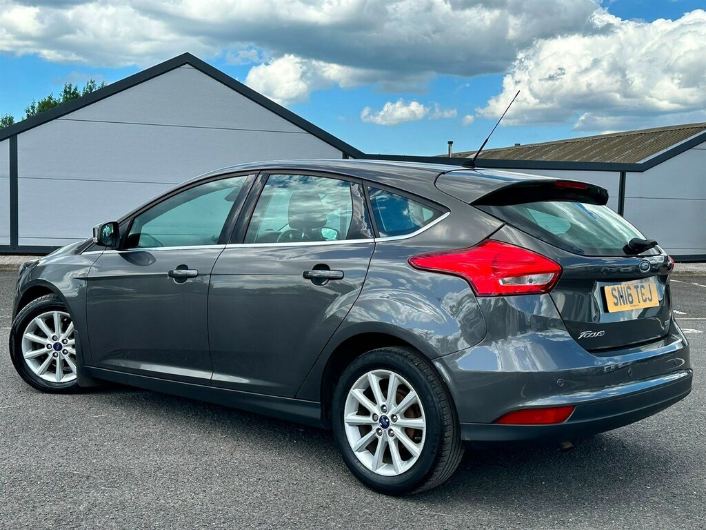 Ford Focus 1.0T Ecoboost Titanium Euro 6 Ss  #4