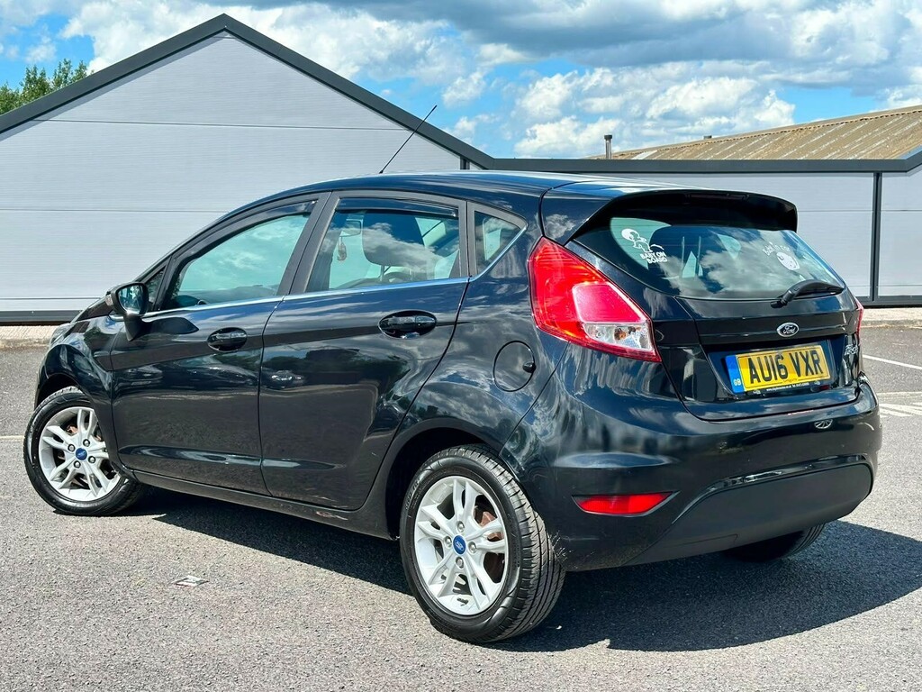 Ford Fiesta 1.5 Tdci Zetec Euro 6  #4