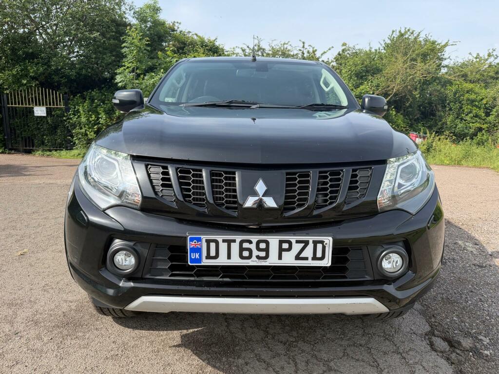 Mitsubishi L200 2.4 Di-d Dc Challenger 4Wd Euro 6 Black #2