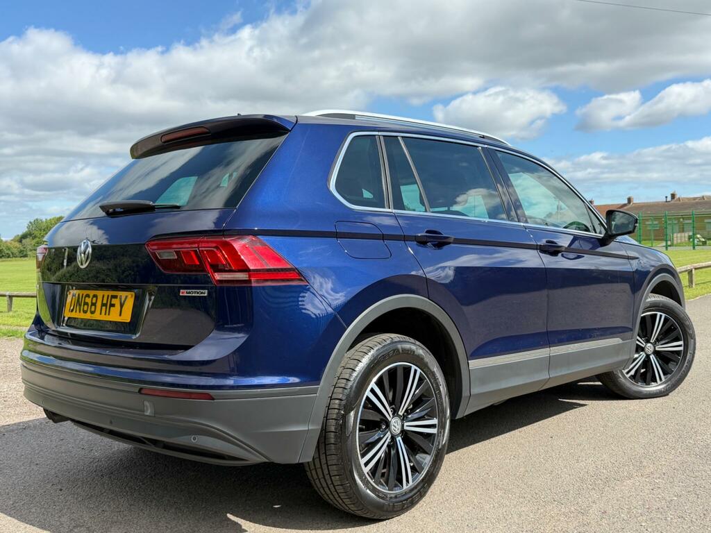 Volkswagen Tiguan 2.0 Tdi Se Navigation Dsg 4Motion Euro 6 Ss DN68HFY Blue #4