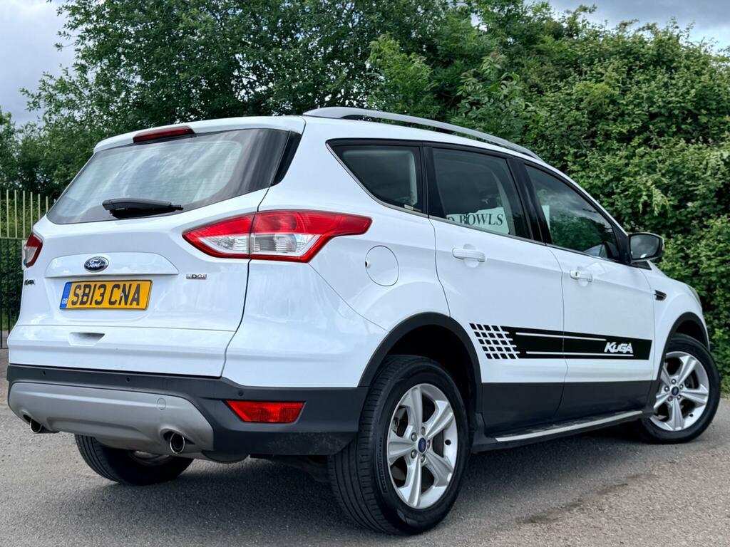 Ford Kuga 2.0 Tdci Zetec 2Wd Euro 5 SB13CNA White #4