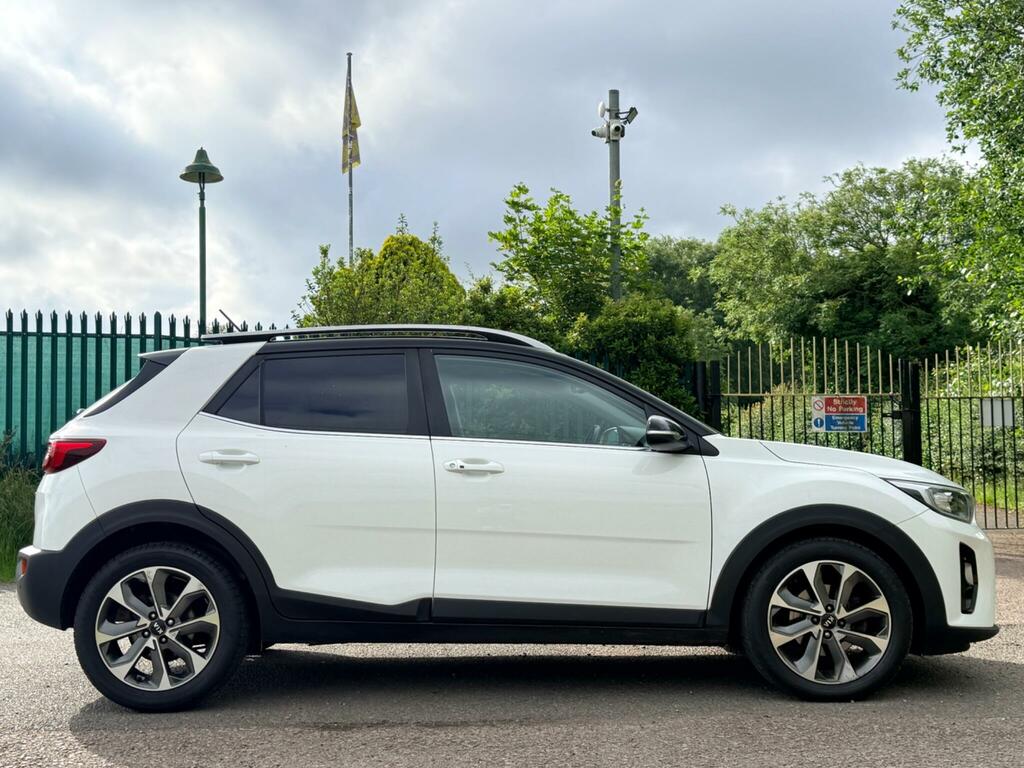 Kia Stonic 1.6 Crdi First Edition Euro 6 Ss FN68NYC White #4