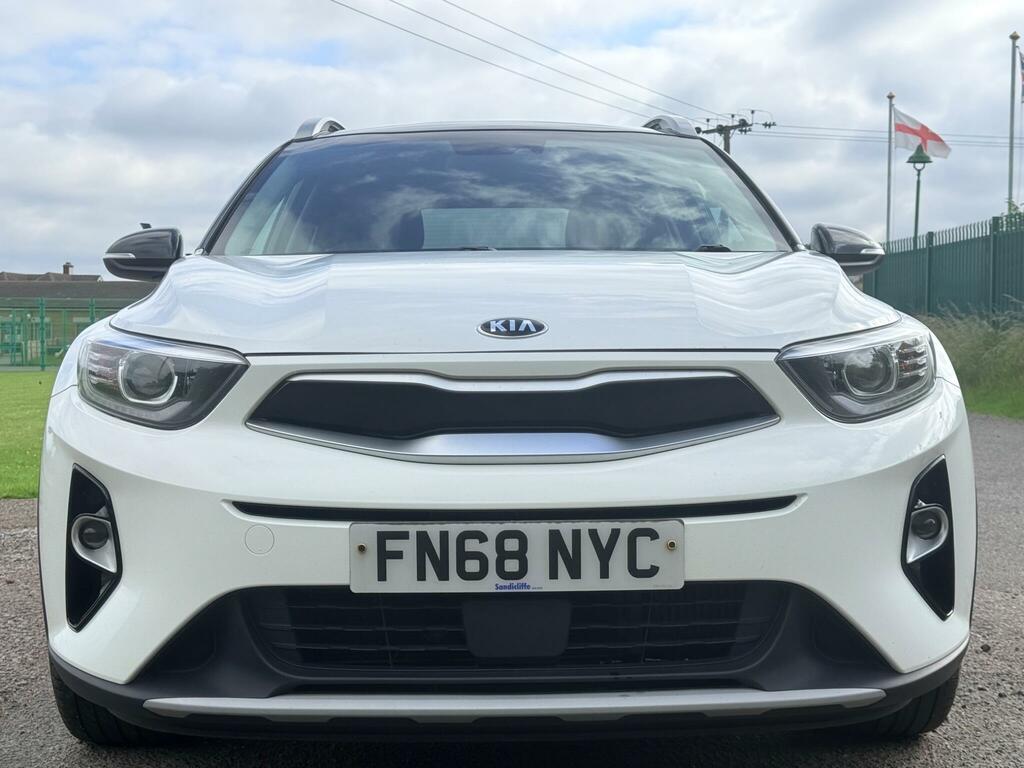 Kia Stonic 1.6 Crdi First Edition Euro 6 Ss FN68NYC White #2
