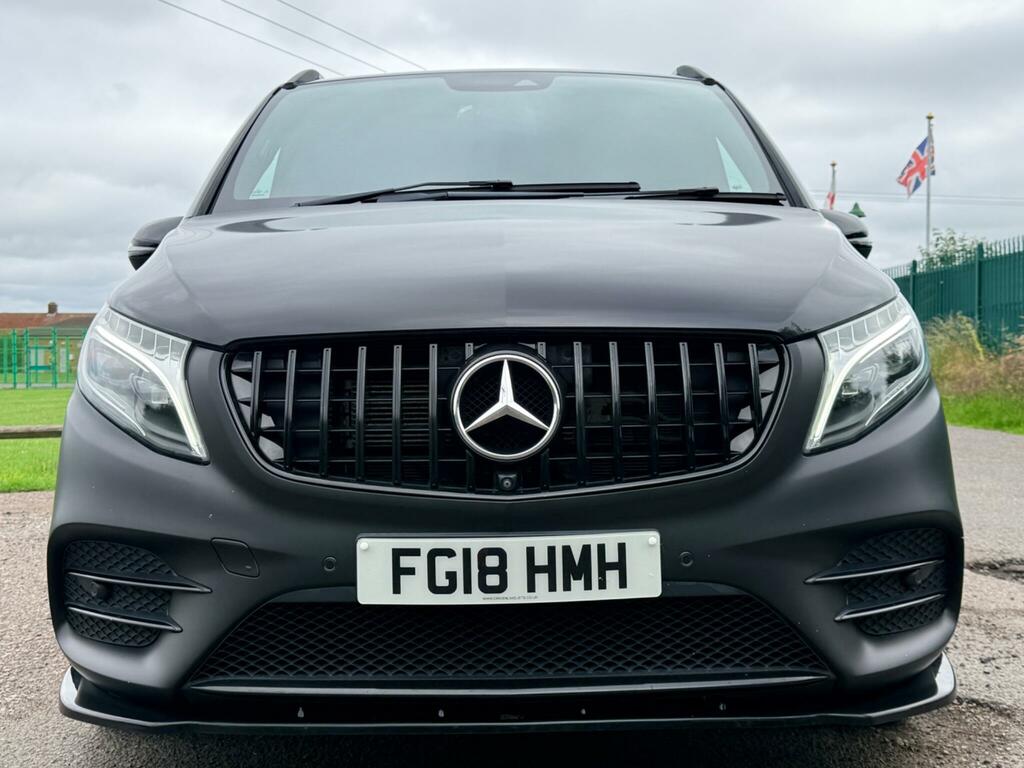 Mercedes-Benz V Class Amg Line Black #2