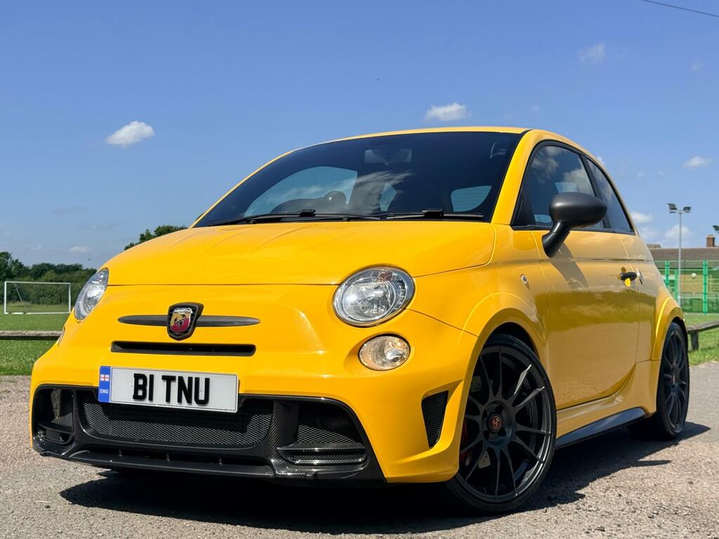 Abarth 695 Biposto Record Yellow #3