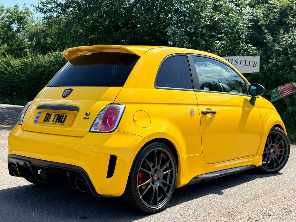Abarth 695 Biposto Record Yellow #6