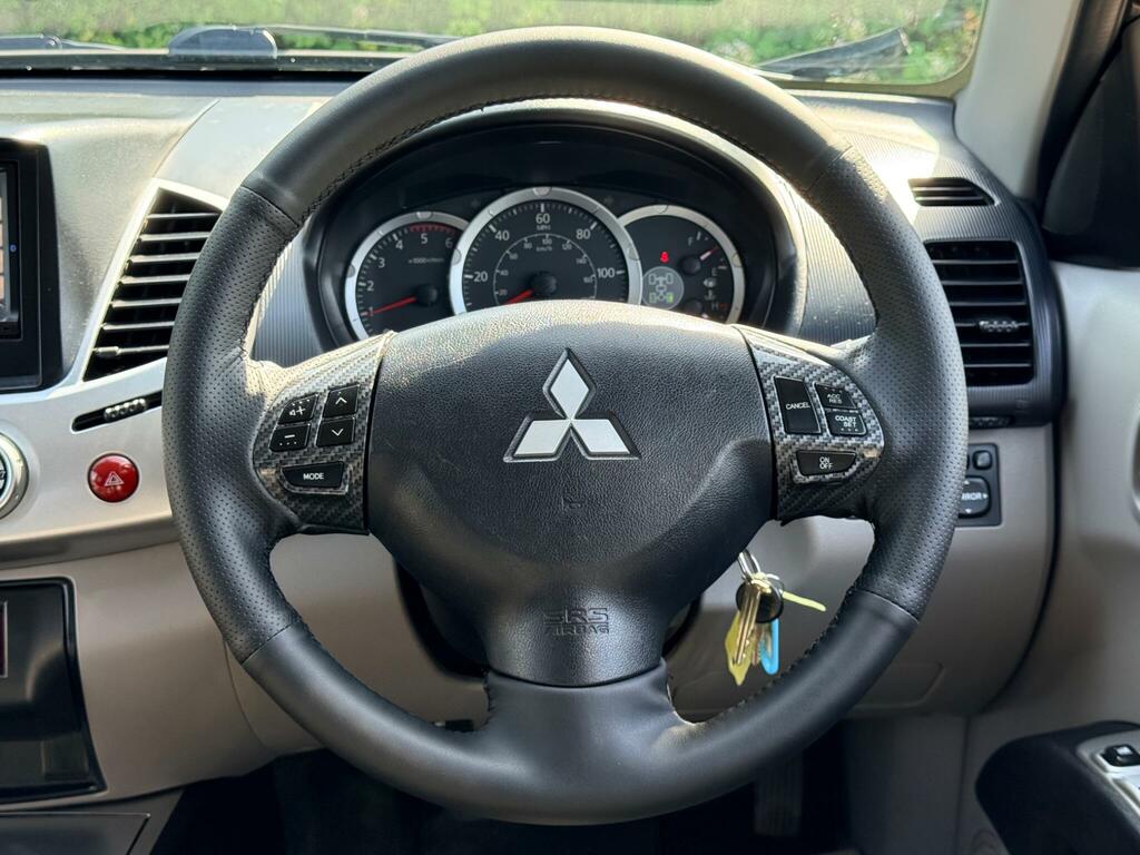 Mitsubishi L200 Di-d Barbarian Pickup Double Blue #43