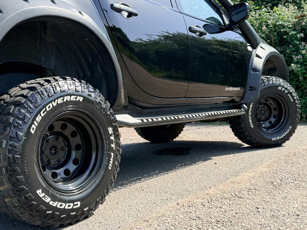 Mitsubishi L200 Di-d Barbarian Pickup Double Blue #28