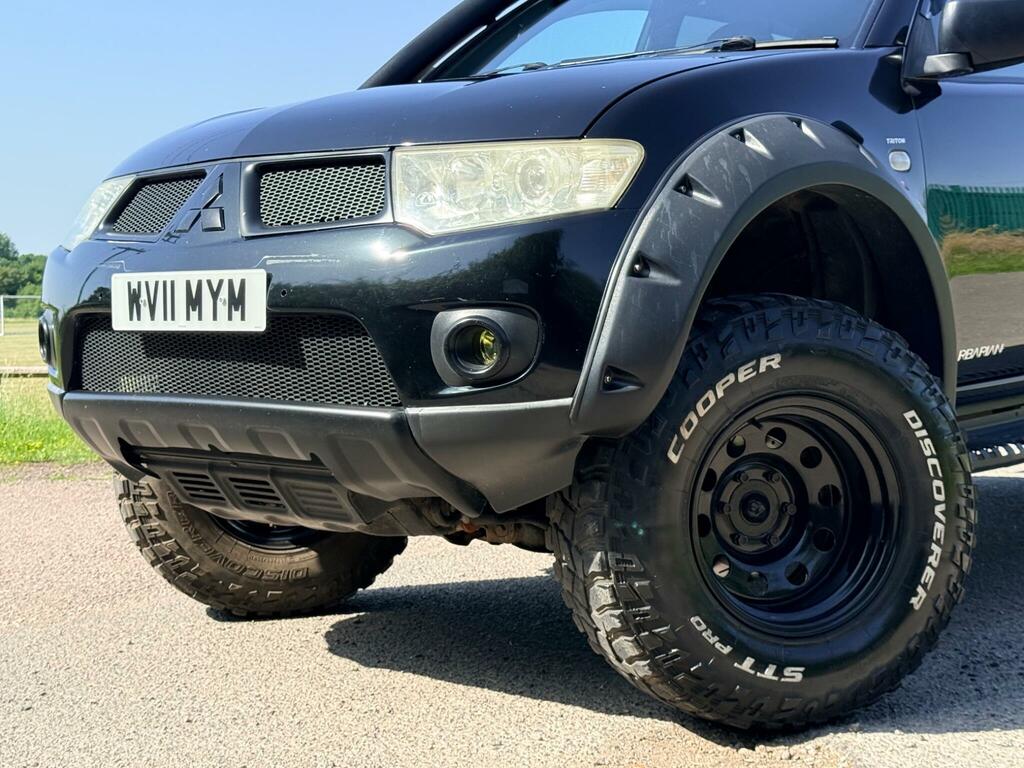 Mitsubishi L200 Di-d Barbarian Pickup Double Blue #26