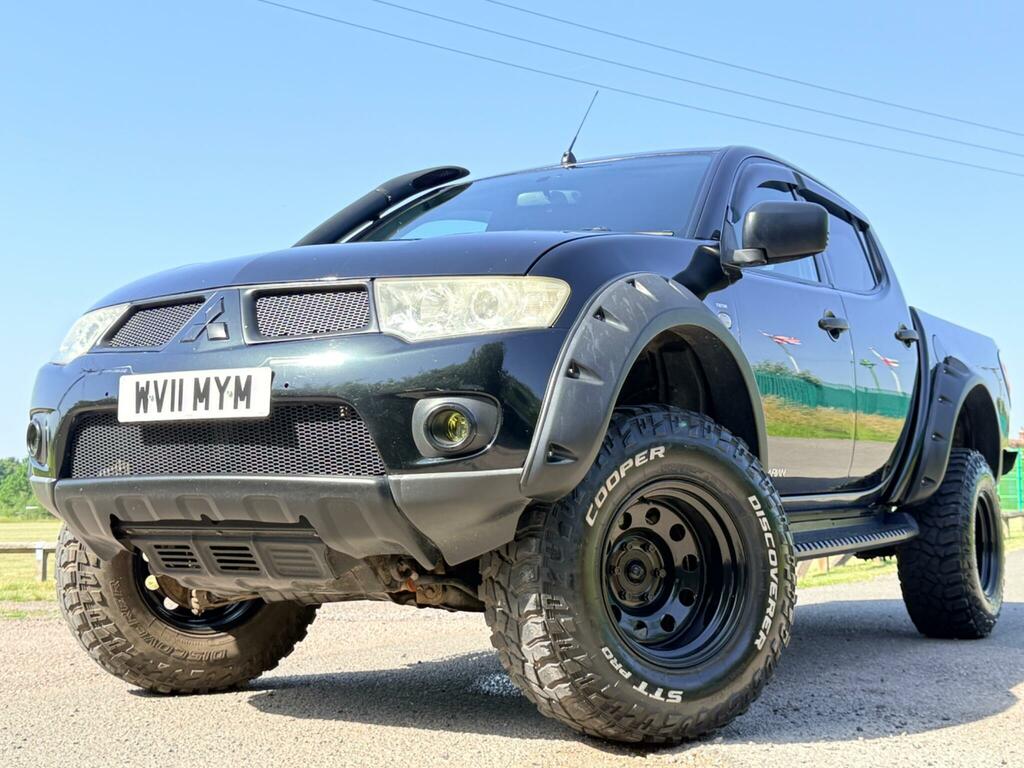 Mitsubishi L200 Di-d Barbarian Pickup Double Blue #3