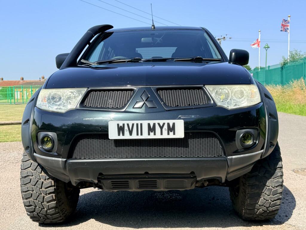 Mitsubishi L200 Di-d Barbarian Pickup Double Blue #2