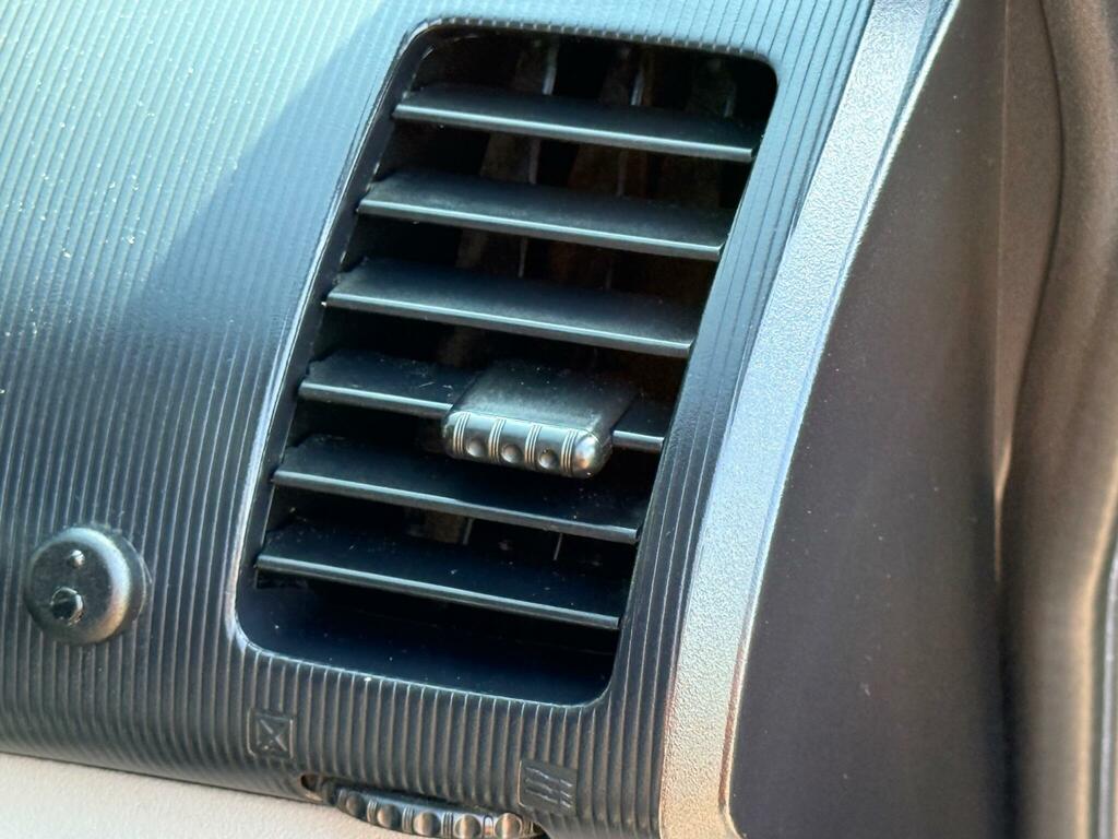 Mitsubishi L200 Di-d Barbarian Pickup Double Blue #33