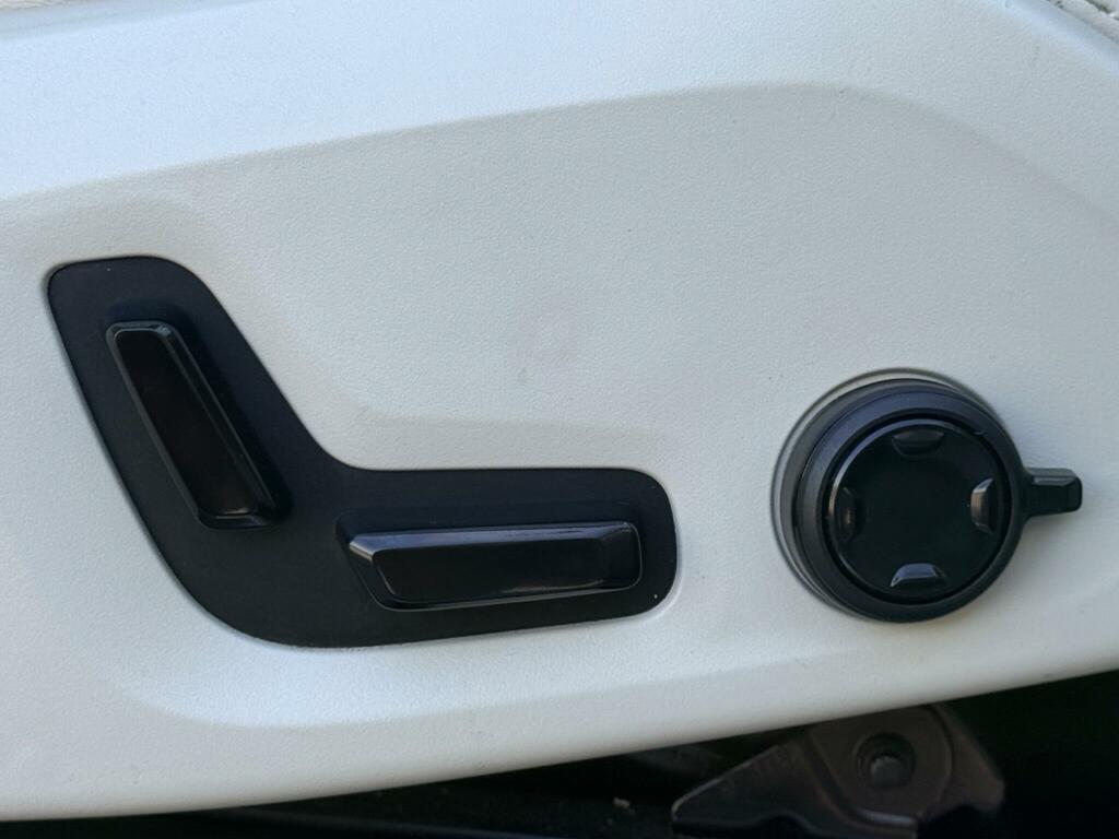 Volvo XC90 T5 2.0 Momentum Awd #27