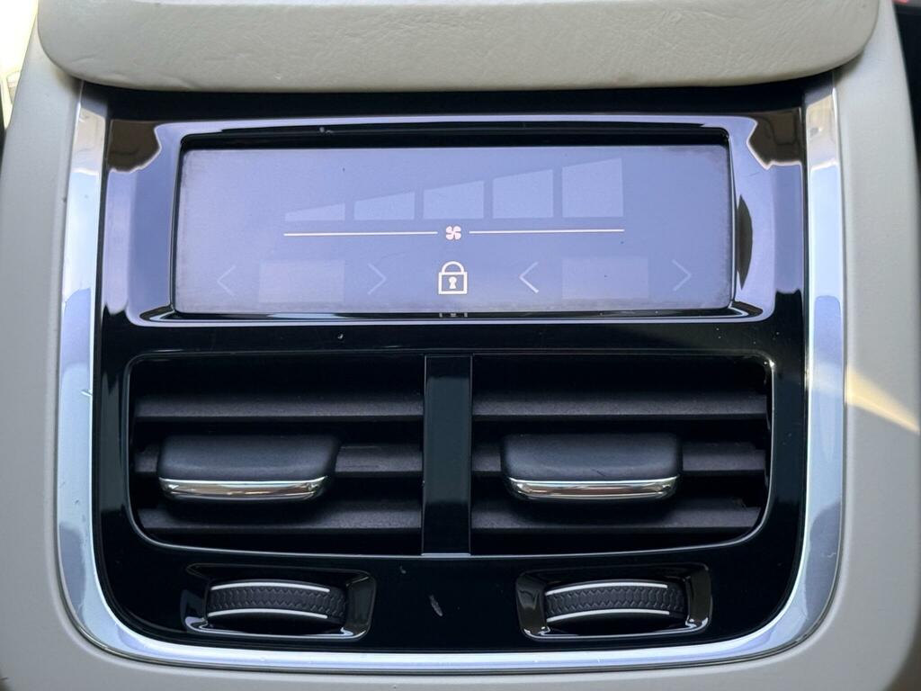 Volvo XC90 T5 2.0 Momentum Awd #53