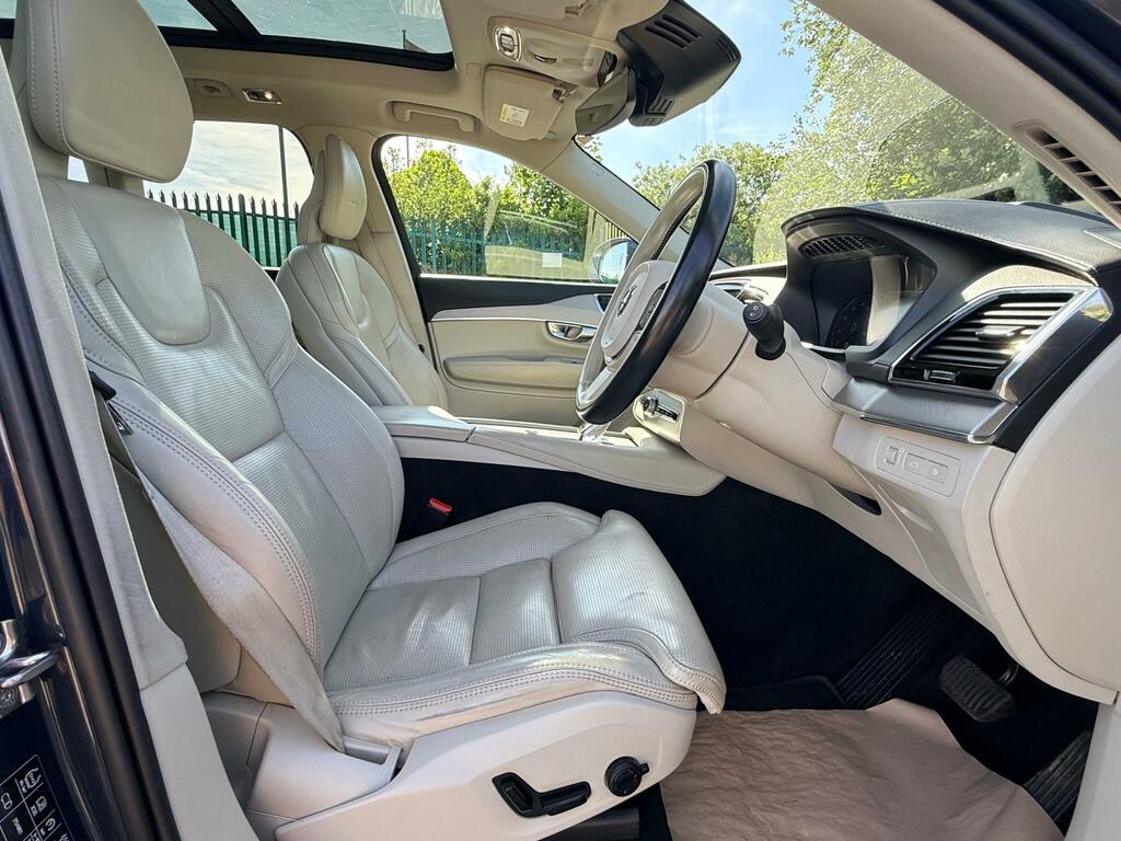Volvo XC90 T5 2.0 Momentum Awd #22