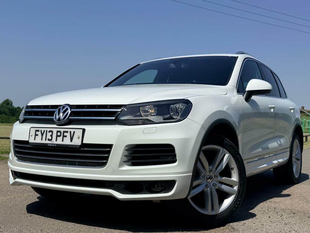 Volkswagen Touareg 3.0 Tdi V6 Bluemotion Tech Altitude Tiptronic 4Wd FY13PFV White #3
