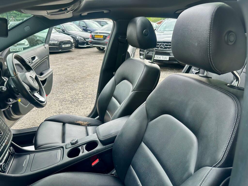 Mercedes-Benz GLA Class Red #30